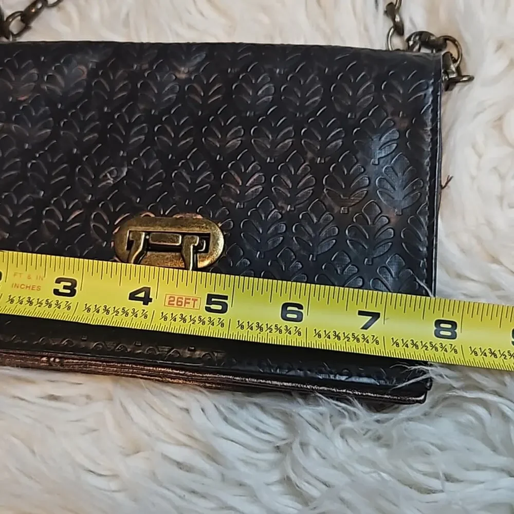 Braciano Black Boho Leaf Print Small Crossbody Purse